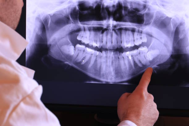 Best Orthodontic Emergency Dentist in Oak Park, MI