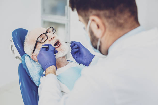 Best Emergency Dental Services for Seniors in Oak Park, MI
